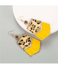 Irregular Shape Leopard Prints Tassel Design U.S. High Fashion Women Earrings - Yellow