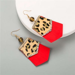 Irregular Shape Leopard Prints Tassel Design U.S. High Fashion Women Earrings - Red