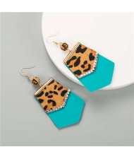 Irregular Shape Leopard Prints Tassel Design U.S. High Fashion Women Earrings - Teal