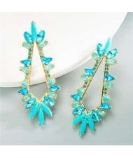 Rhinestone Irregular Shape Floral Pattern U.S. Fashion Women Alloy Earrings - Blue