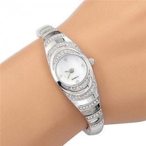 Unique Slim Design High Fashion Rhinestone Women Wholesale Wrist Watch - Silver