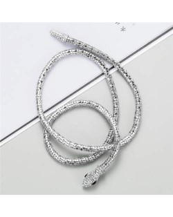 Creative Golden Snake Design Rhinestone Women Wholesale Necklace - Silver