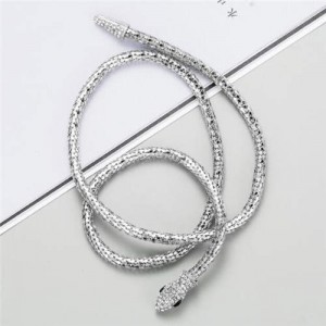 Creative Golden Snake Design Rhinestone Women Wholesale Necklace - Silver