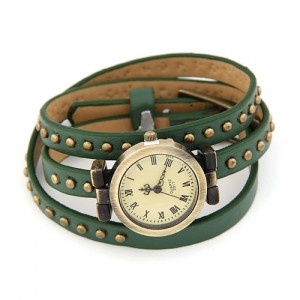 Rivets Fashion Army Green Leather Bracelet Woman Watch