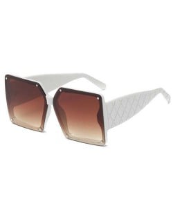 Stylish Bold Square Frame Embossing Design Women Cool Fashion Wholesale Sunglasses - White