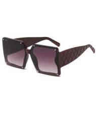 Stylish Bold Square Frame Embossing Design Women Cool Fashion Wholesale Sunglasses - Red Wine