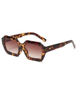 Vintage Design Polygon Glitter Candy Colors Frame Women Wholesale Sunglasses - Leopard