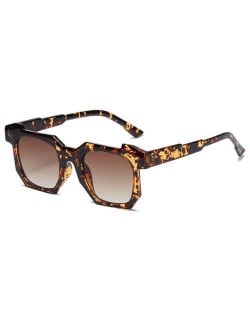 Personalized Design Irregular Thick Frame Cool Fashion Wholesale Sunglasses - Leopard