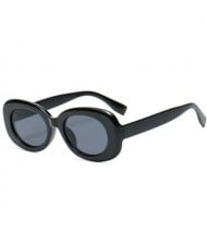 Oval Frame Design Hip-hop High Fashion Wholesale Women Sunglasses - Black