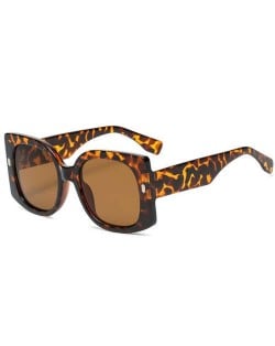 Vintage Style Internet Celebrities Choice Mini Rivet Decorated Square Frame Fashion Women Wholesale Sunglasses - Leopard