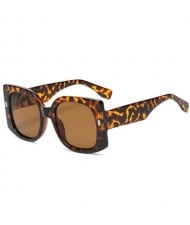 Vintage Style Internet Celebrities Choice Mini Rivet Decorated Square Frame Fashion Women Wholesale Sunglasses - Leopard