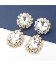 Shining Floral Teardrop-shaped U.S. Party Fashion Women Wholesale Costume Earrings - White