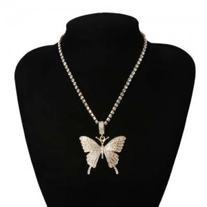 Shining Rhinestone Butterfly Pendant Chain Fashion Women Wholesale Statement Necklace - Golden