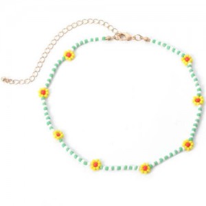 Vintage Ethnic Style Beads Weaving Flower Women Wholesale Necklace - Green