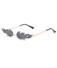 6 Colors Available Unique Flame Design Women Party Fashion Wholesale Sunglasses