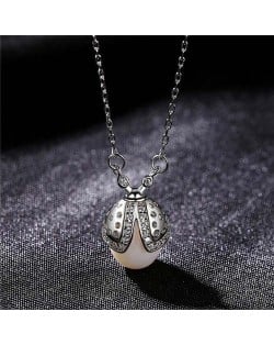 Korean Fashion Wholesale 925 Sterling Silver Jewelry Ladybug Natural Pearl Pendant Necklace - White
