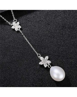 Wholesale 925 Sterling Silver Jewelry Cubic Zirconia Embellished Lily and Pearl Tassel Pendant Necklace - White