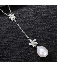 Wholesale 925 Sterling Silver Jewelry Cubic Zirconia Embellished Lily and Pearl Tassel Pendant Necklace - White