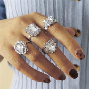 U.S Bold Wholesale Fashion Jewelry Heart Shape Shining Rhinestone Inlaid Women Luxurious Rings Set