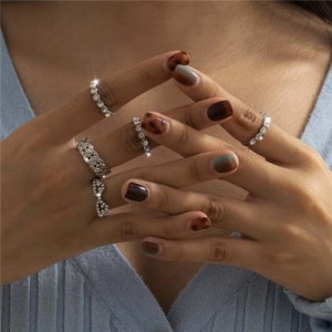 Simple Design Wholesale Fashion Jewelry Shining Rhinestone Embellishment Women Rings Set
