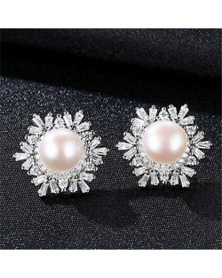 Wholesale 925 Sterling Silver Jewelry Luxurious Elegant Round Pearl Ear Studs - White