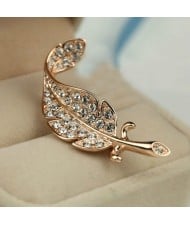 Rhinestone Inlaid Gorgeous Feather 18K Rose Gold Brooch
