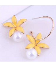 Elegant Oil-spot Glazed Wholesale Jewelry Lily with Pearl Design Women Asymmetric Earrings - Yellow