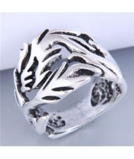 Vintage Style Wholesale Jewelry Hollow-out Seaweed Bold Fashion Man Alloy Ring