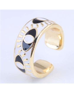 Popular Contrasting Colors Eyes Design Wholesale Jewelry Gold Plated Alloy Ring - White