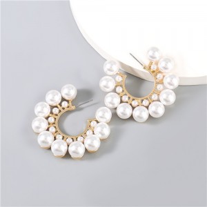 Glistening Round Shape Artificial Pearl Minimalist Wholesale Jewelry Huggie Earrings - Golden