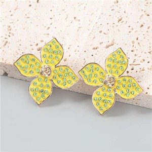 U.S Vintage Wholesale Jewelry Oil-spot Glazed Flower Design Rhinestone Minimalist Ear Studs - Yellow