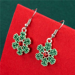 Classic Design Snowflake Christmas Gorgeous Decorated Women Oil-Spot Glazed Wholesale Earrings - Green