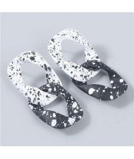 Rhombus Shape Black and White Spots Irregular Design Wholesale Fashion Women Resin Earrings