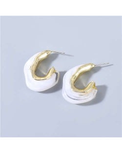 U.S Fashion C-shape Unique Design Vintage Women Wholesale Jewelry Resin Earrings - White