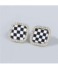 Minimalist Fashion Checkered Wholesale Jewelry Rhinestone Rimmed Vintage Women Ear Studs - Square