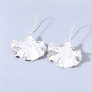 Vintage Fashion Apricot Leaf Shape Minimalist Design Women Fish Hook Wholesale Earrings - Silver
