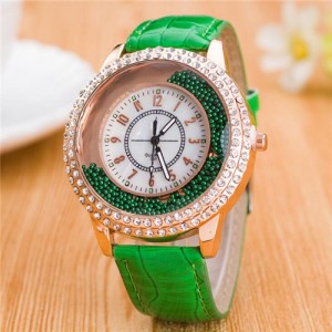 Rhinestone Rimmed with Moving Beads Decoration Design High Fashion Wrist Watch - Green