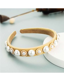 Minimalist Design Artificial Pearl Floral Vintage Fashion Baroque Style Hair Hoop - Light Yellow
