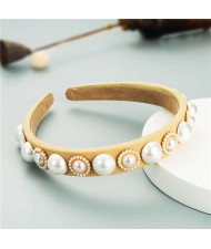 Minimalist Design Artificial Pearl Floral Vintage Fashion Baroque Style Hair Hoop - Light Yellow