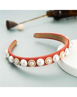 Minimalist Design Artificial Pearl Floral Vintage Fashion Baroque Style Hair Hoop - Light Red