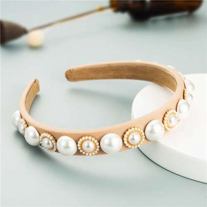 Minimalist Design Artificial Pearl Floral Vintage Fashion Baroque Style Hair Hoop - Khaki