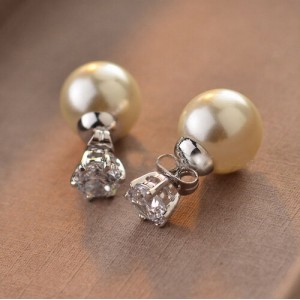 Elegant Design Brilliant Zirconia Pearl Earrings - Platinum