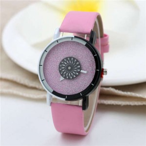 Matte Texture Dial Black and White Colors Contrast Modern Design Women Wholesale Wrist Watch - Pink