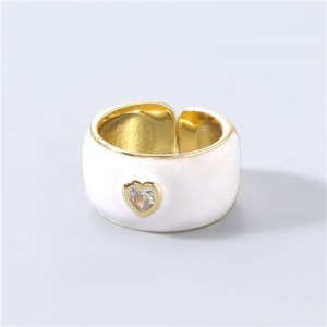 Vintage Rhinestone Inlaid Peach Heart U.S. High Fashion Women Oil-spot Glazed Wholesale Ring - White