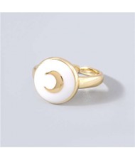 Street Fashion Oil-spot Glazed Round Shape Moon Design Women Hip-hop Ring - White