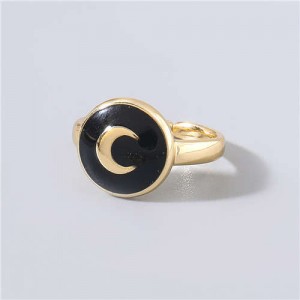 Street Fashion Oil-spot Glazed Round Shape Moon Design Women Hip-hop Ring - Black