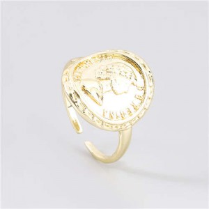 European Fashion Vintage Round Portrait Classic Design Party Women Golden Costume Ring
