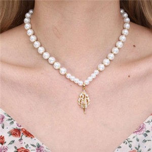 Golden Beads Decorated Leaf Pendant Elegant Pearl Wholesale Fashion Necklace