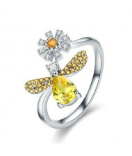 Shining Cubic Zirconia Embeded Yellow Bee with Flower Wholesale 925 Sterling Silver Ring