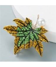 Luxurious Rhinestone Maple Leaf Shape Artificial Pearl Inlaid Women Popular Brooch - Green